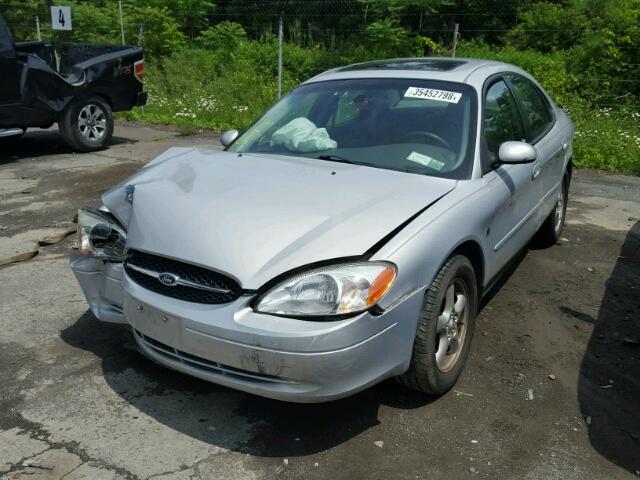 1FAFP55272A224740 - 2002 FORD TAURUS SES SILVER photo 2