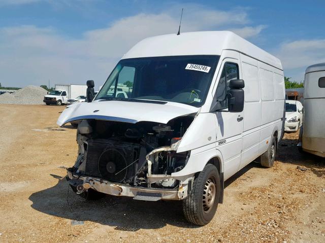 WD0PD744165967471 - 2006 DODGE SPRINTER 2 WHITE photo 2