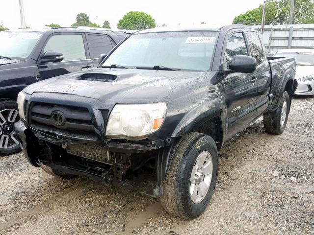 5TETU62N07Z361784 - 2007 TOYOTA TACOMA PRE BLACK photo 2