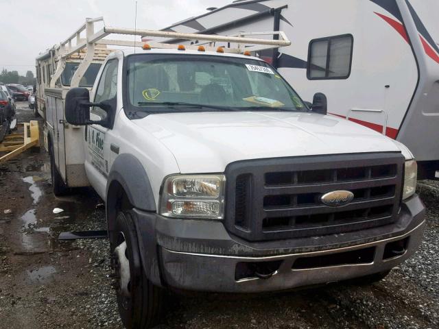 1FDAF56PX5EC58004 - 2005 FORD F550 SUPER WHITE photo 1