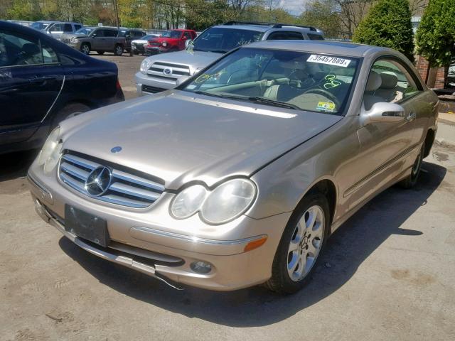 WDBTJ65J64F102435 - 2004 MERCEDES-BENZ CLK 320C TAN photo 2