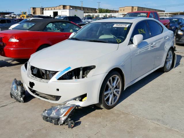 JTHBK262975033243 - 2007 LEXUS IS 250 WHITE photo 2