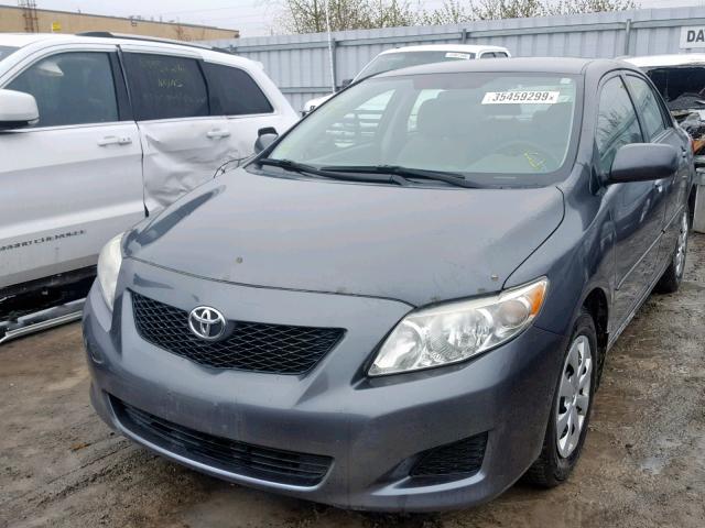 2T1BU4EE0AC303442 - 2010 TOYOTA COROLLA BA GRAY photo 2