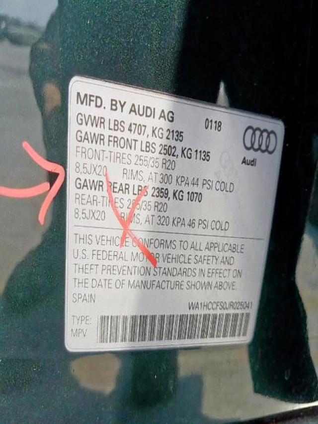 WA1HCCFS0JR025041 - 2018 AUDI Q3 PREMIUM PLUS  photo 10