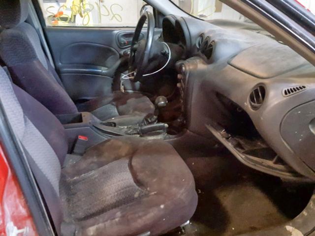 1G2NF52E04M668071 - 2004 PONTIAC GRAND AM S RED photo 5
