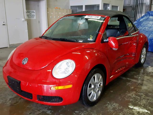 3VWPF31YX8M406909 - 2008 VOLKSWAGEN NEW BEETLE Rot Foto 2
