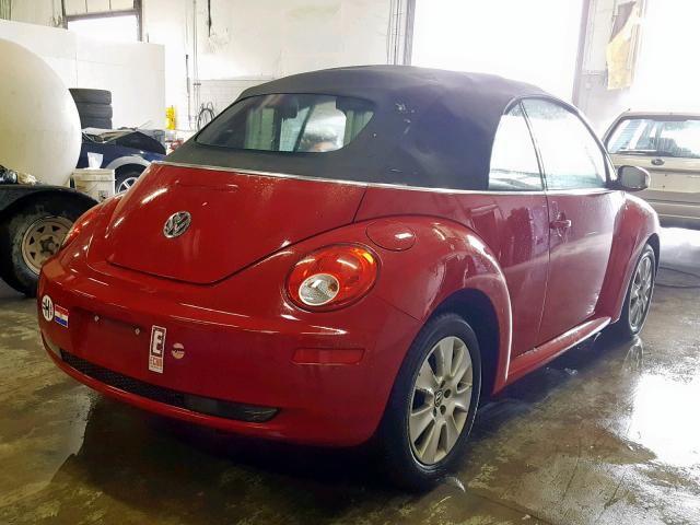 3VWPF31YX8M406909 - 2008 VOLKSWAGEN NEW BEETLE Rot Foto 4