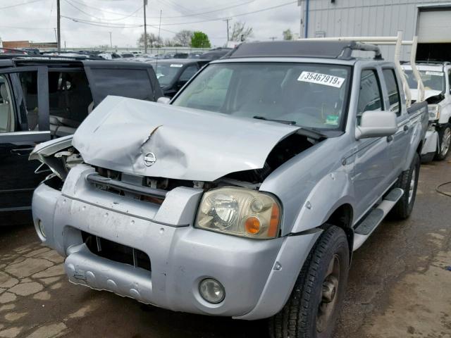 1N6ED27TX2C365323 - 2002 NISSAN FRONTIER C SILVER photo 2