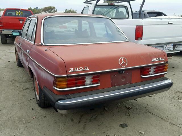 12313012024315 - 1977 MERCEDES-BENZ 300D RED photo 3