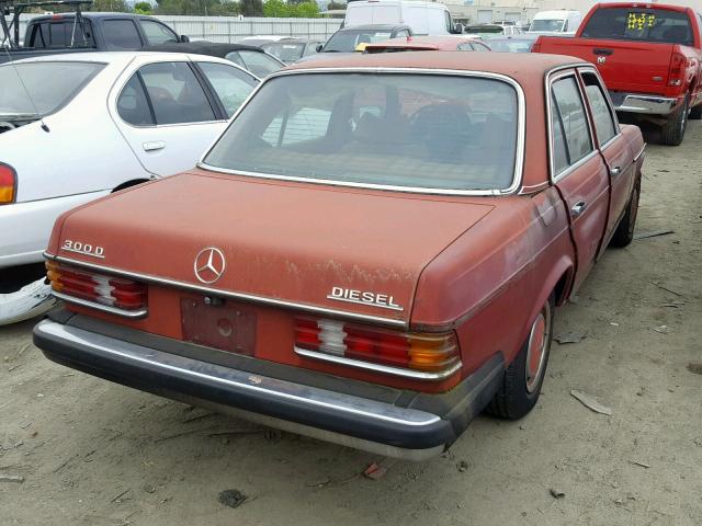 12313012024315 - 1977 MERCEDES-BENZ 300D RED photo 4