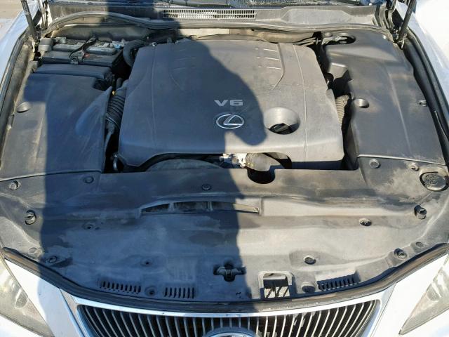 JTHBK262972027363 - 2007 LEXUS IS 250 SILVER photo 7