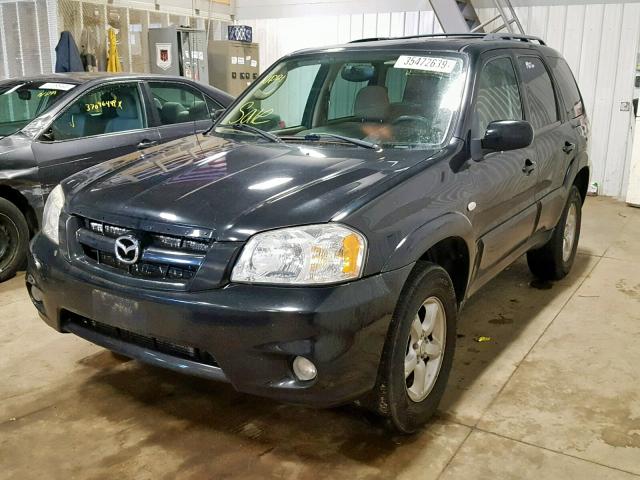 4F2CZ94196KM16426 - 2006 MAZDA TRIBUTE S BLACK photo 2