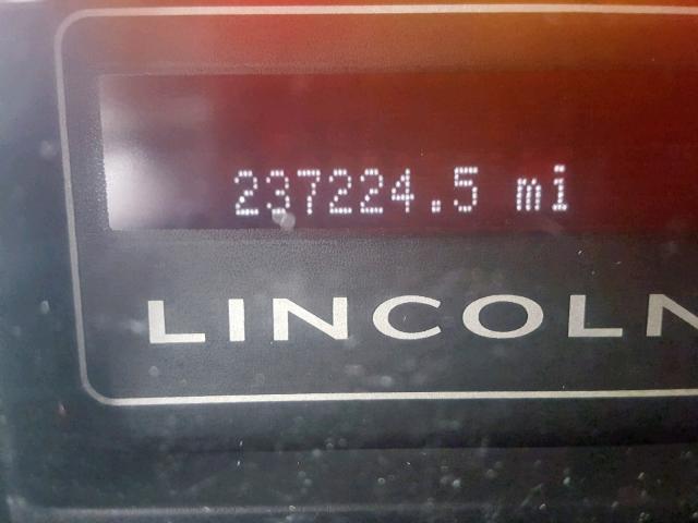 5LMJJ2H50CEL02742 - 2012 LINCOLN NAVIGATOR BLACK photo 8