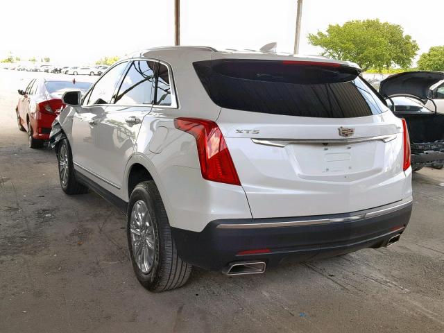 1GYKNBRS5HZ224893 - 2017 CADILLAC XT5 LUXURY WHITE photo 3