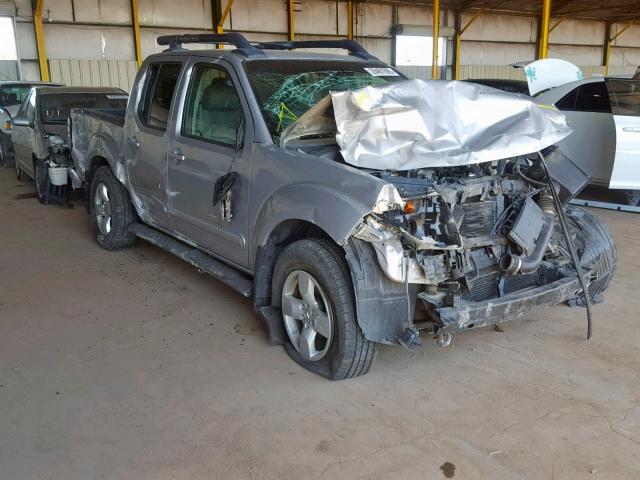 1N6AD07W16C460033 - 2006 NISSAN FRONTIER C SILVER photo 1