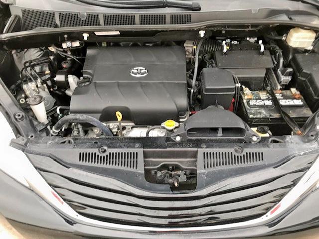 5TDKK3DC5GS749568 - 2016 TOYOTA SIENNA LE  photo 7