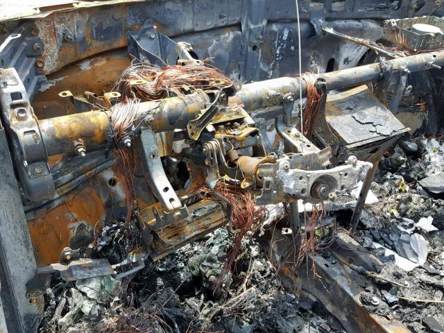 JTKDE177360122722 - 2006 TOYOTA SCION TC BLUE photo 8