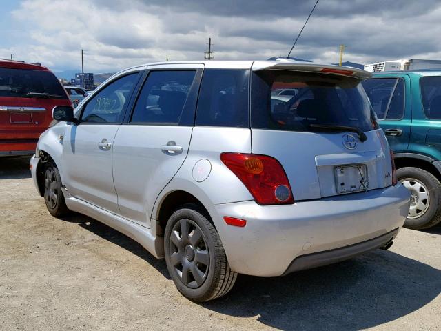 JTKKT604850105505 - 2005 TOYOTA SCION XA SILVER photo 3