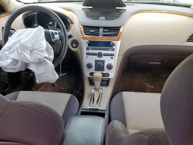 1G1ZC5E11BF172804 - 2011 CHEVROLET MALIBU 1LT WHITE photo 9