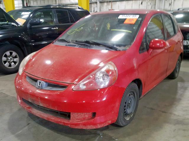 JHMGD384X8S067506 - 2008 HONDA FIT RED photo 2