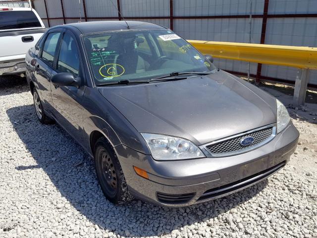 1FAFP34N45W187749 - 2005 FORD FOCUS ZX4  photo 1