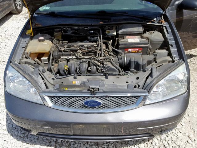 1FAFP34N45W187749 - 2005 FORD FOCUS ZX4  photo 7