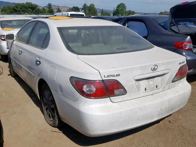 JTHBF30GX20018383 - 2002 LEXUS ES 300 WHITE photo 3