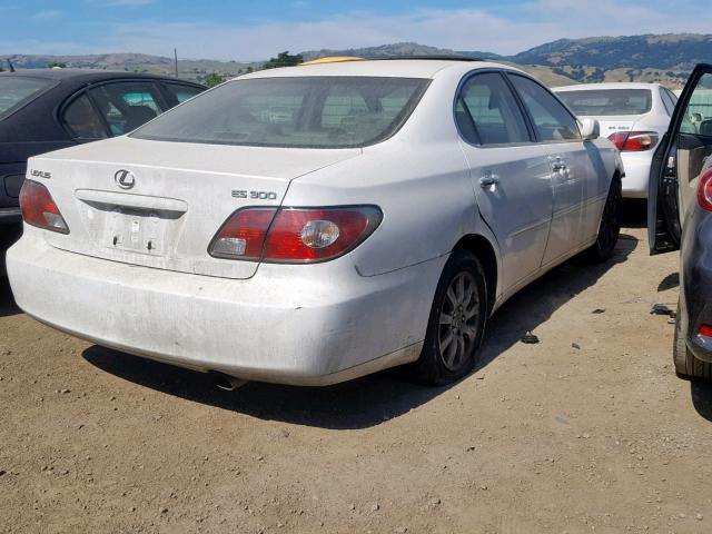 JTHBF30GX20018383 - 2002 LEXUS ES 300 WHITE photo 4