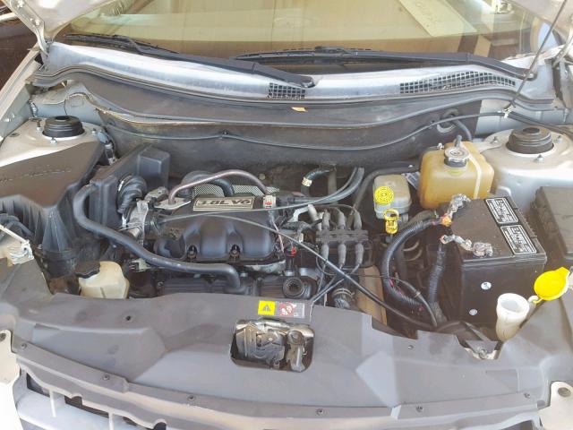 2C4GM48L35R447816 - 2005 CHRYSLER PACIFICA WHITE photo 7