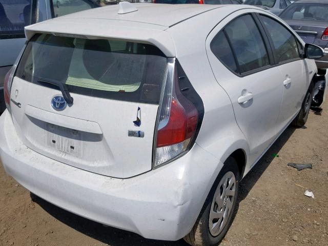 JTDKDTB36G1118709 - 2016 TOYOTA PRIUS C WHITE photo 4