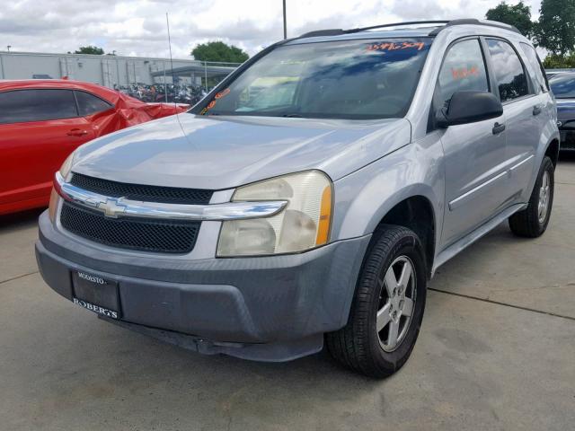 2CNDL23F756110719 - 2005 CHEVROLET EQUINOX LS SILVER photo 2