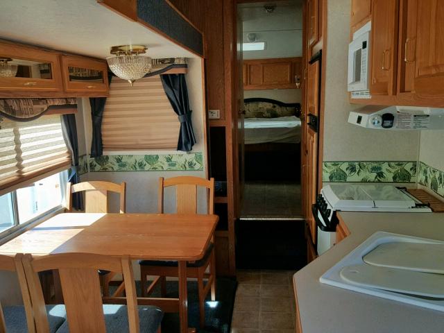 5THWHEELJYC0N0V1N - 2003 JAYCO 5TH WHEEL TWO TONE photo 5