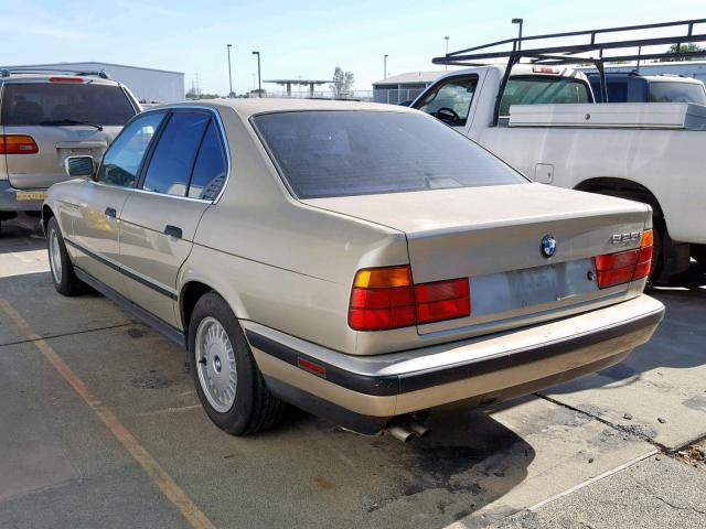 WBAHC2318LBE30684 - 1990 BMW 525 I AUTO GOLD photo 3