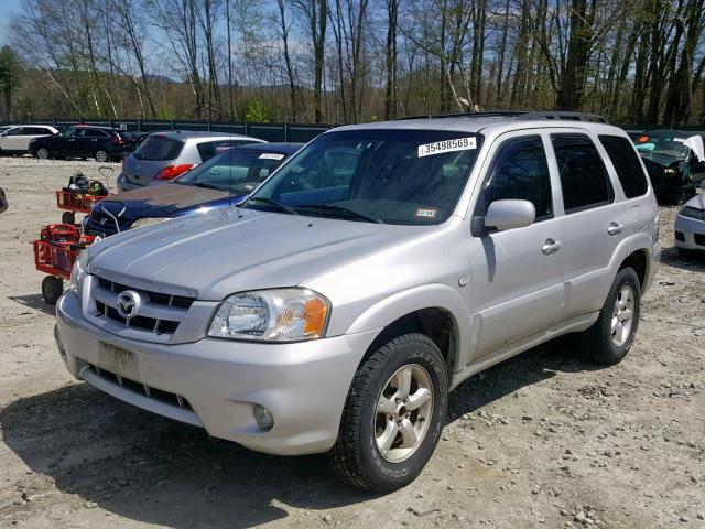 4F2YZ94125KM23965 - 2005 MAZDA TRIBUTE S SILVER photo 2