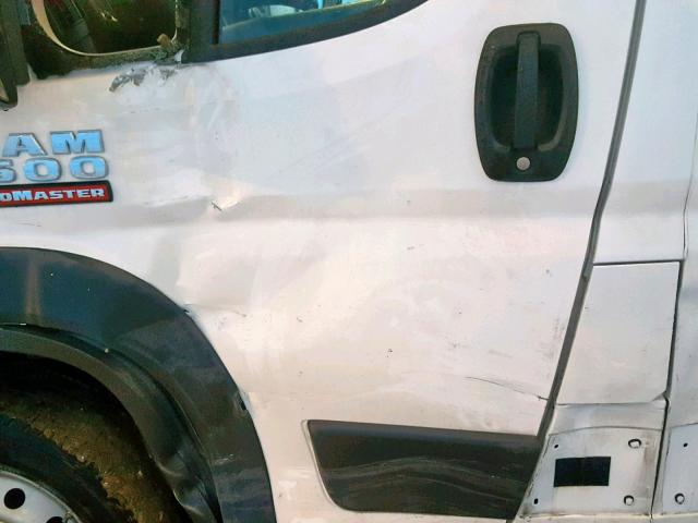 3C6TRVBG6JE158093 - 2018 RAM PROMASTER 白色 照片 9