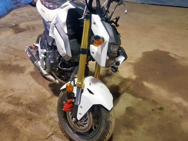 MLHJC7518J5004109 - 2018 HONDA GROM WHITE photo 9