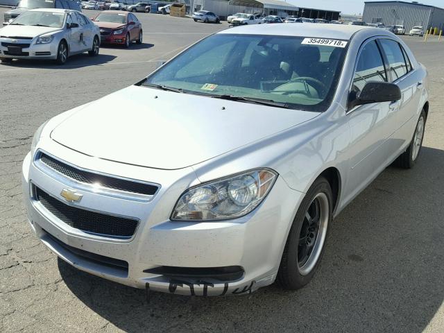1G1ZB5EB3AF244936 - 2010 CHEVROLET MALIBU LS Gümüş foto 2