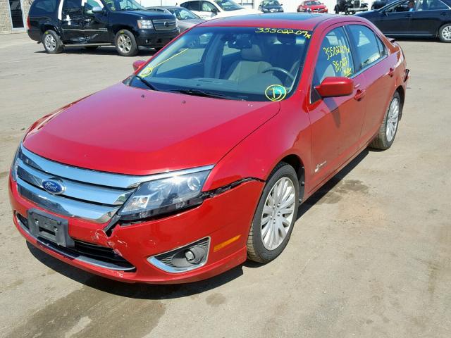 3FADP0L35BR199008 - 2011 FORD FUSION HYB RED photo 2