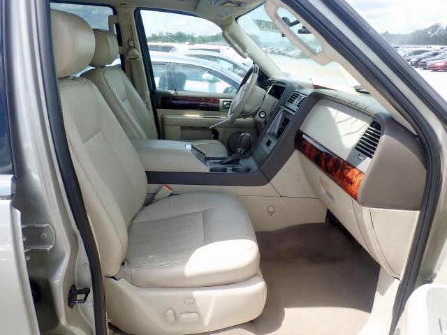 5LMFU27R74LJ28330 - 2004 LINCOLN NAVIGATOR 米色 照片 5