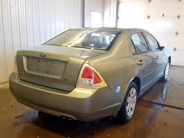 3FAFP06Z06R123078 - 2006 FORD FUSION S GREEN photo 4