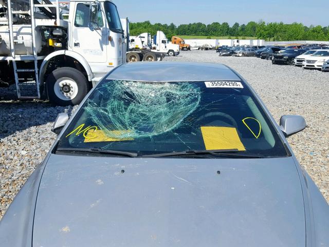 1G1ZC5EU3BF146411 - 2011 CHEVROLET MALIBU 1LT GRAY photo 9