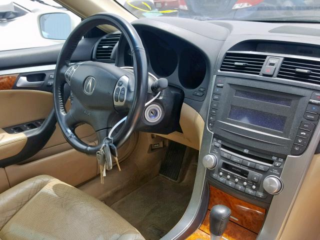 19UUA66296A067100 - 2006 ACURA 3.2TL WHITE photo 9