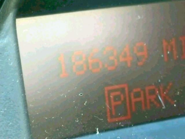 2G2WP522551228819 - 2005 PONTIAC GRAND PRIX 白色 照片 8