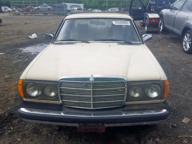 12315012001242 - 1978 MERCEDES-BENZ 3000 BEIGE photo 9