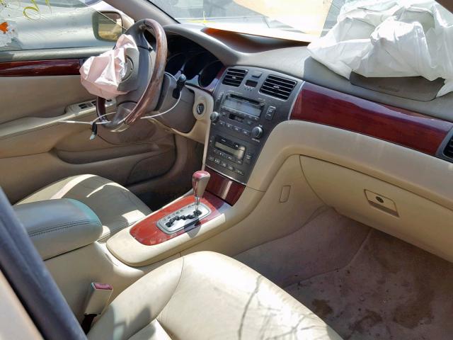 JTHBF30GX20028007 - 2002 LEXUS ES 300 GOLD photo 5