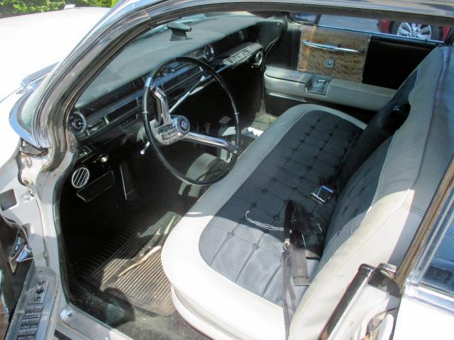 62M019369 - 1962 CADILLAC FLEETWOOD WHITE photo 5