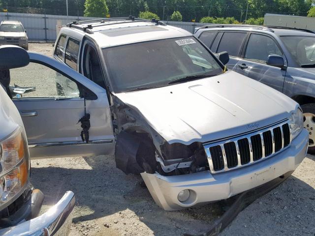 1J8HR58N45C631435 - 2005 JEEP GRAND CHER SILVER photo 1