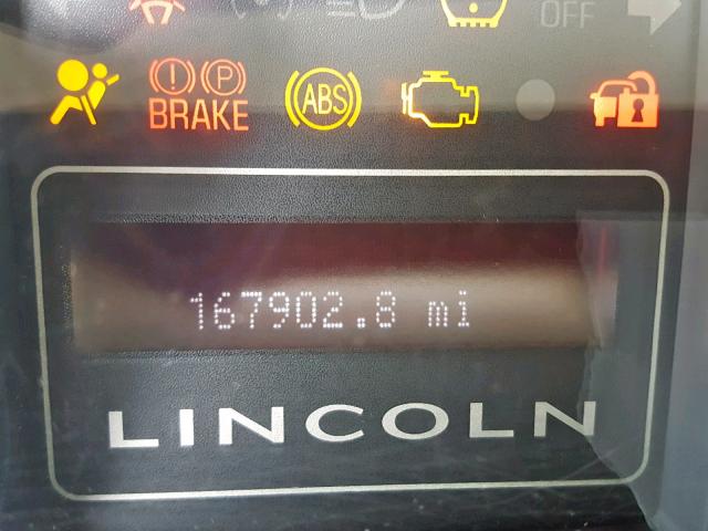 5LMFU27588LJ10146 - 2008 LINCOLN NAVIGATOR 金色 照片 8