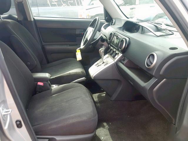 JTLKE50EX81022651 - 2008 TOYOTA SCION XB 银色 照片 5