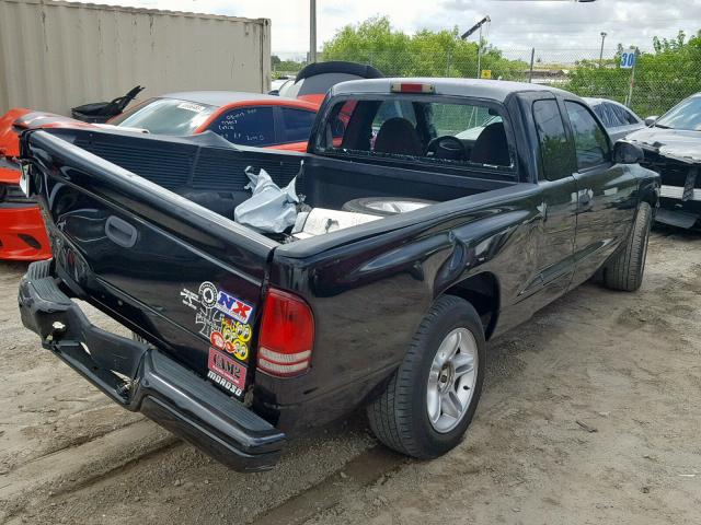 1B7GL22ZXXS110081 - 1999 DODGE DAKOTA BLACK photo 4